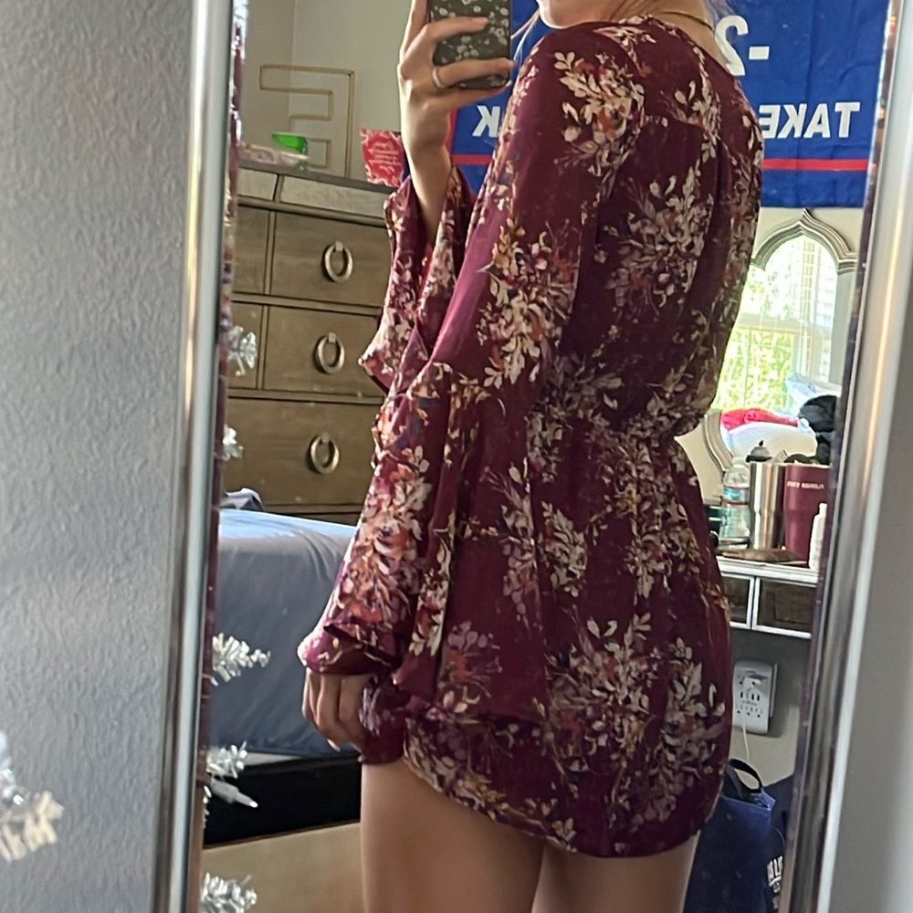 Romper - Picture 3 of 4